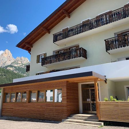 Ciasa De Rosa Apartment Pozza di Fassa Luaran gambar