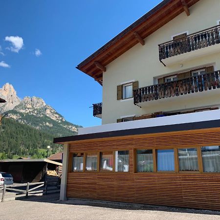 Ciasa De Rosa Apartment Pozza di Fassa Luaran gambar