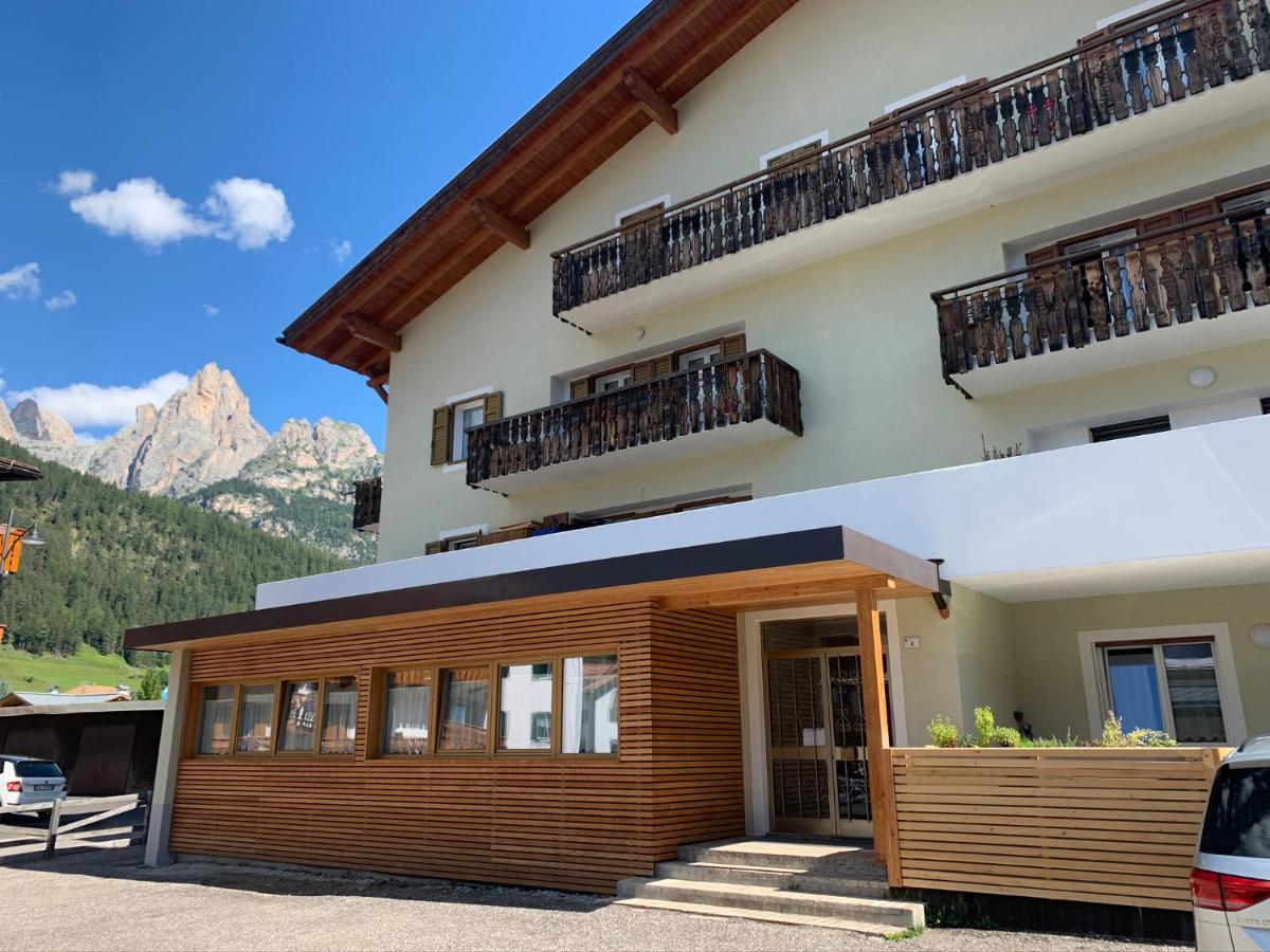 Ciasa De Rosa Apartment Pozza di Fassa Luaran gambar